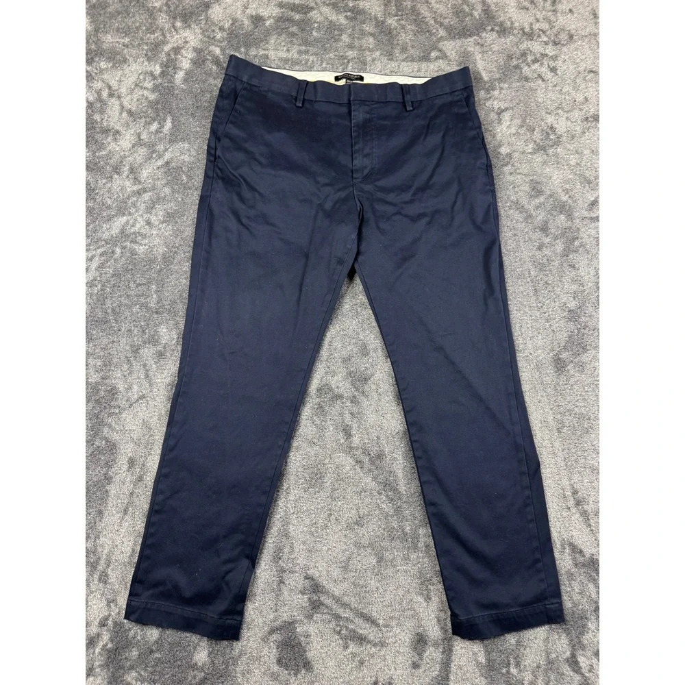 Banana Republic Chino Mens 36x30 Navy Fulton Tailoring+ Rapid Movement Stretch